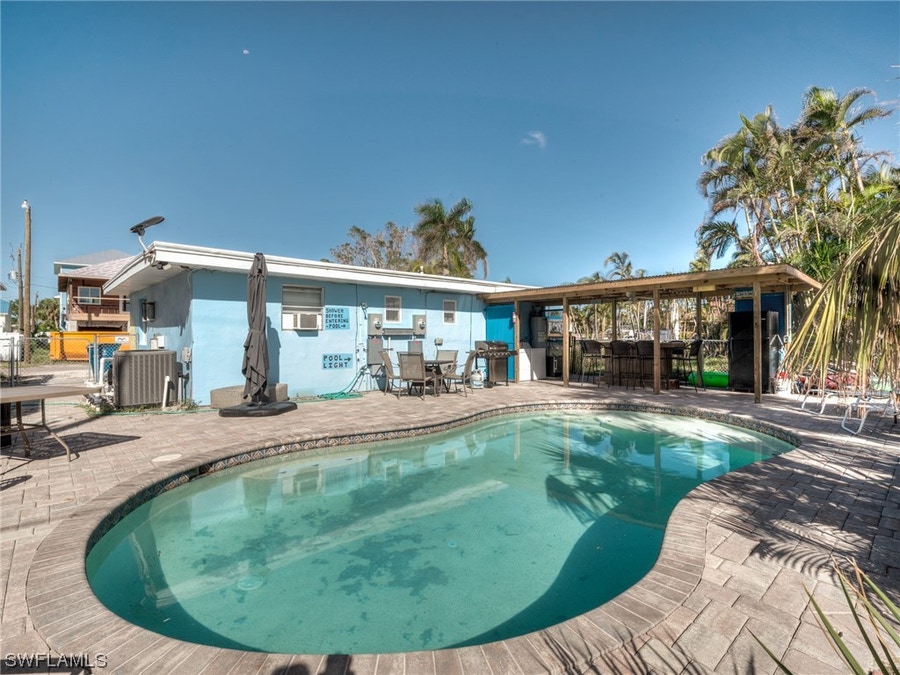 Property photo for 130-132 Delmar Avenue, Fort Myers Beach, FL