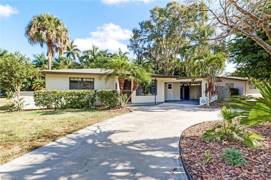 Brett Larson Fort Myers Premiere Plus Realty